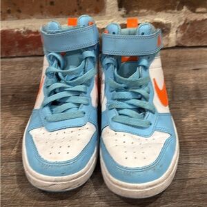 Nike high tops size 3 1/2